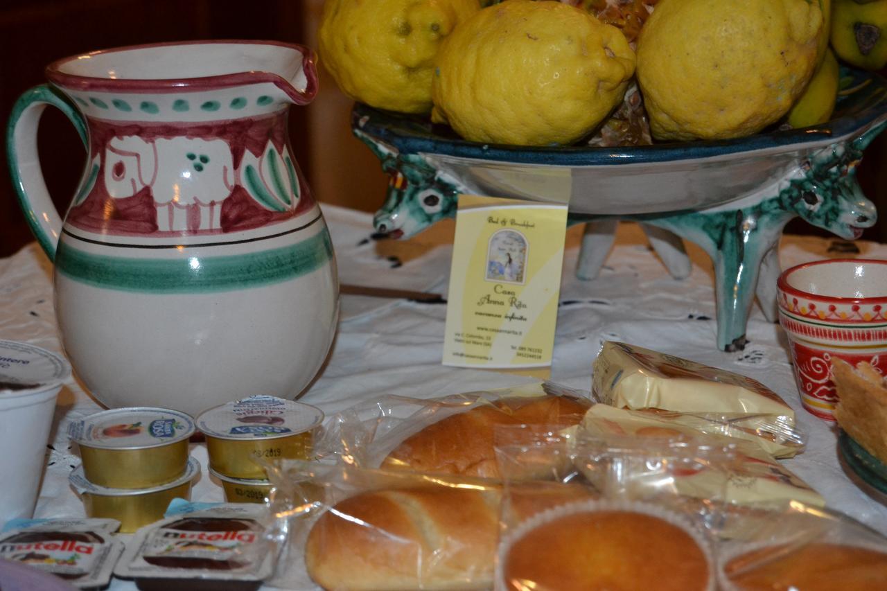 Bed & Breakfast Casa Anna Rita Vietri エクステリア 写真