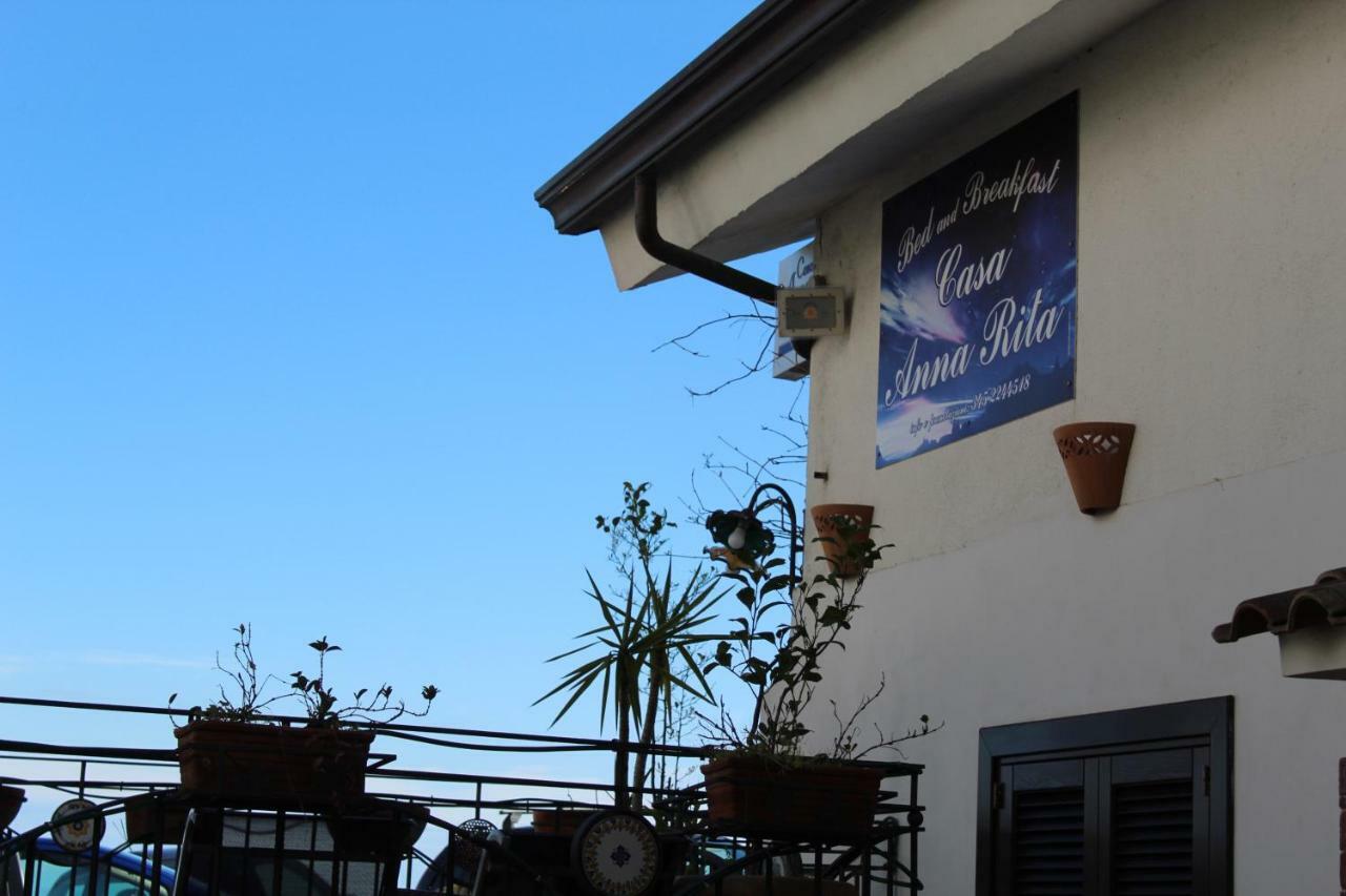 Bed & Breakfast Casa Anna Rita Vietri エクステリア 写真
